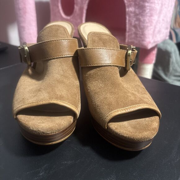 UGG Open Toe Mule Heel With Buckle - Women’s Size 8.5 - Brown Leather - Picture 3 of 6